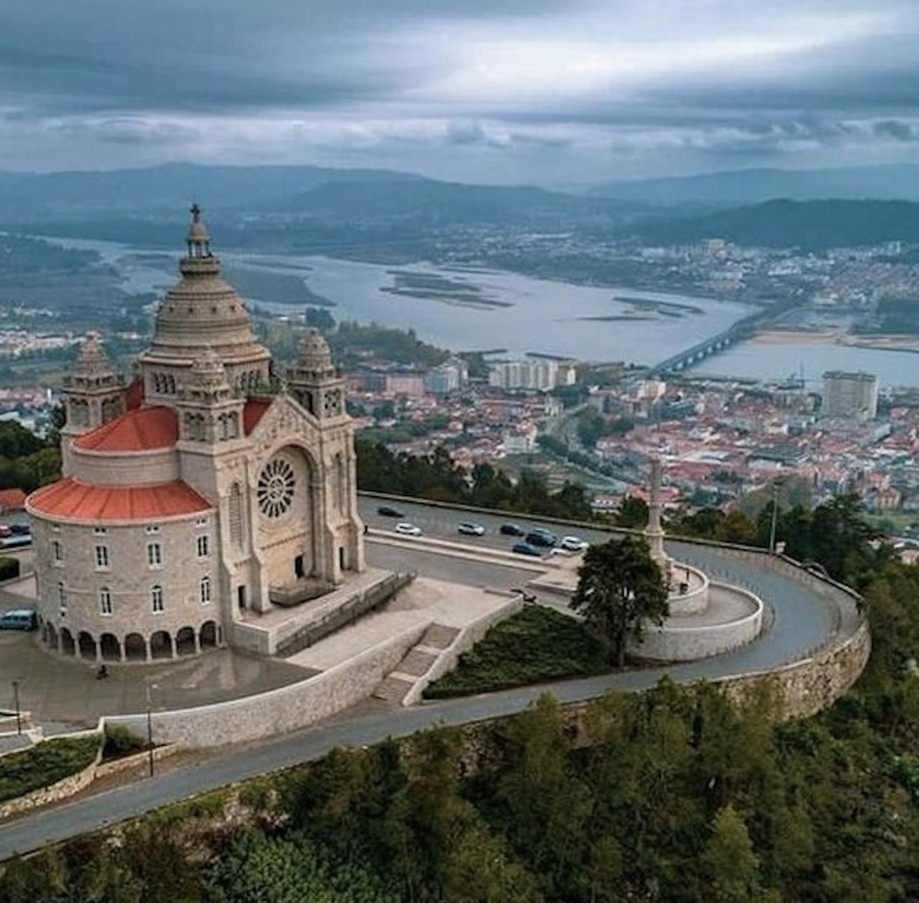 Casa Da Tapada - Grupo Casas Vale Do Lima Villa ปอนเตเดอลิมา ภายนอก รูปภาพ